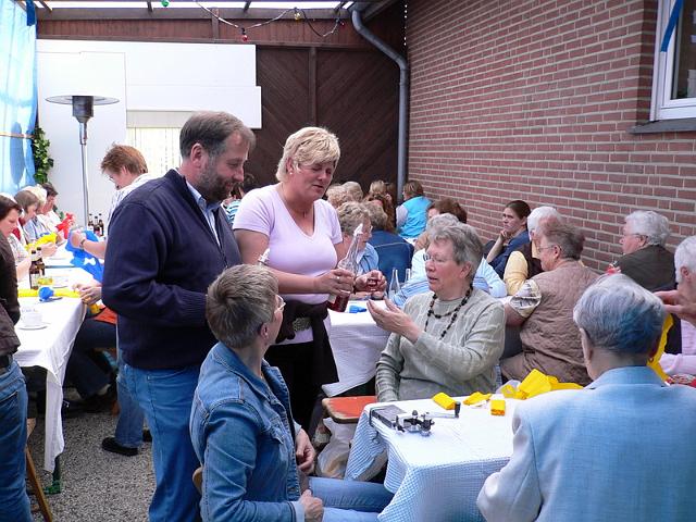 06_Vogel schmücken 011.JPG